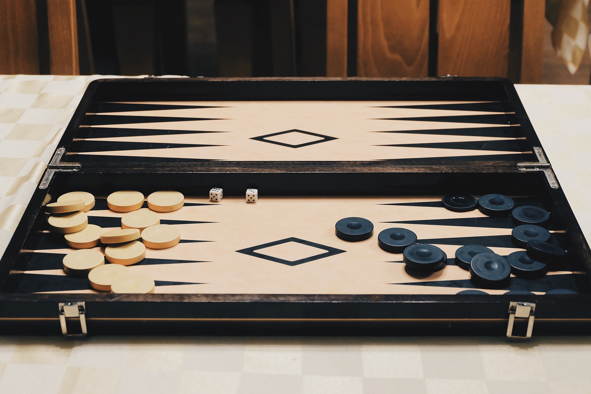 Indoor Games to keep mind sharp