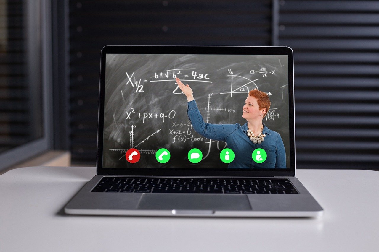 Entrepreneur Smarts: 30 Lessons I Learned in 30 Years