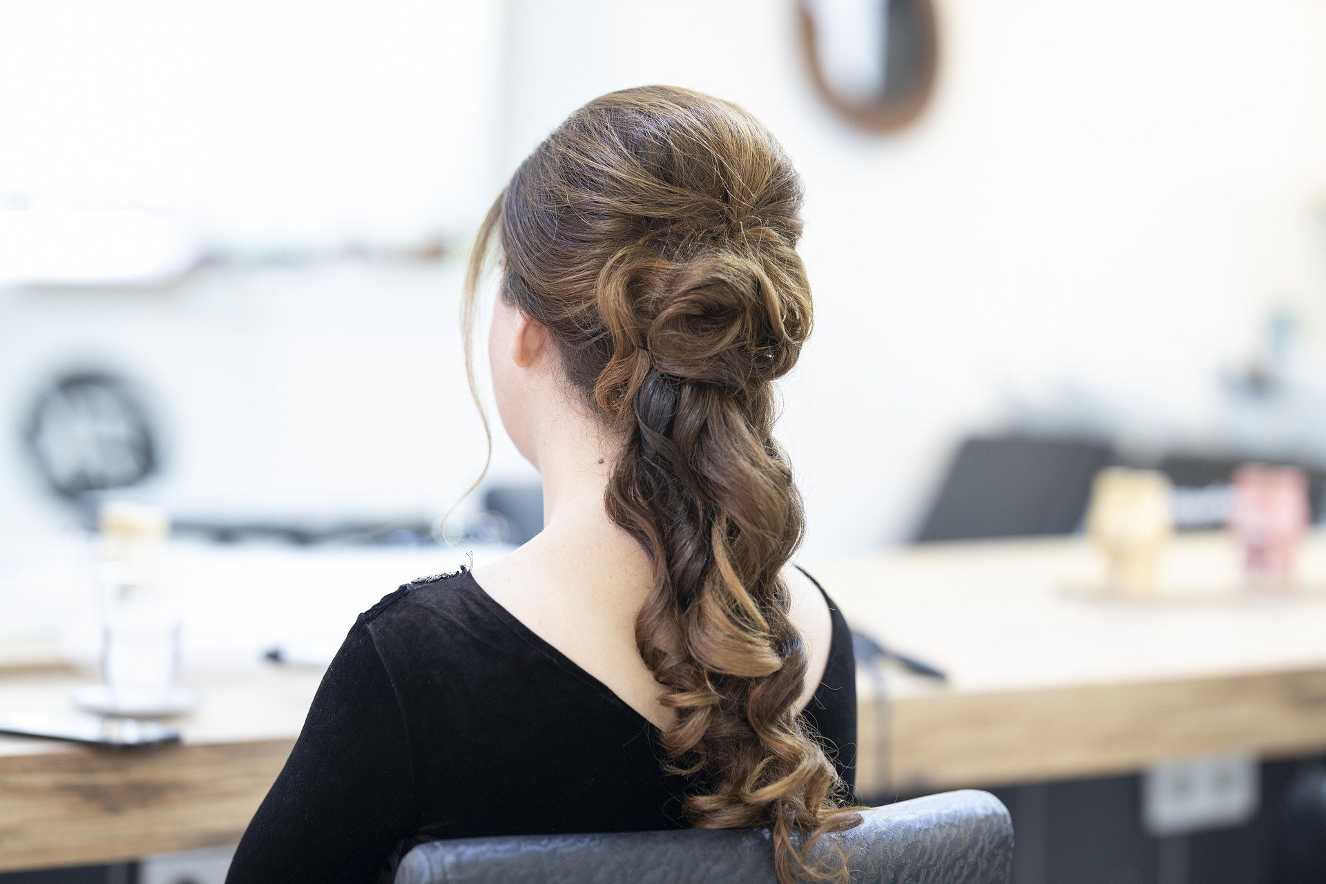 How to Keep Your Hair Healthy